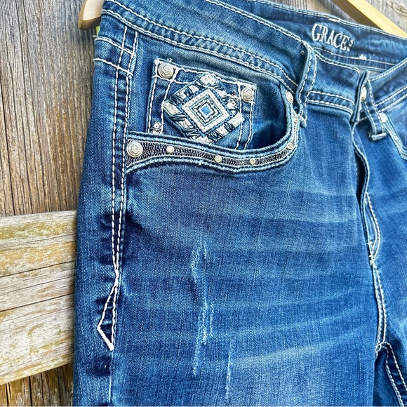 Grace in LA Dark Blue Denim Western Feathers Embellished Boot Cut Jeans Size 31 - Picture 9 of 12